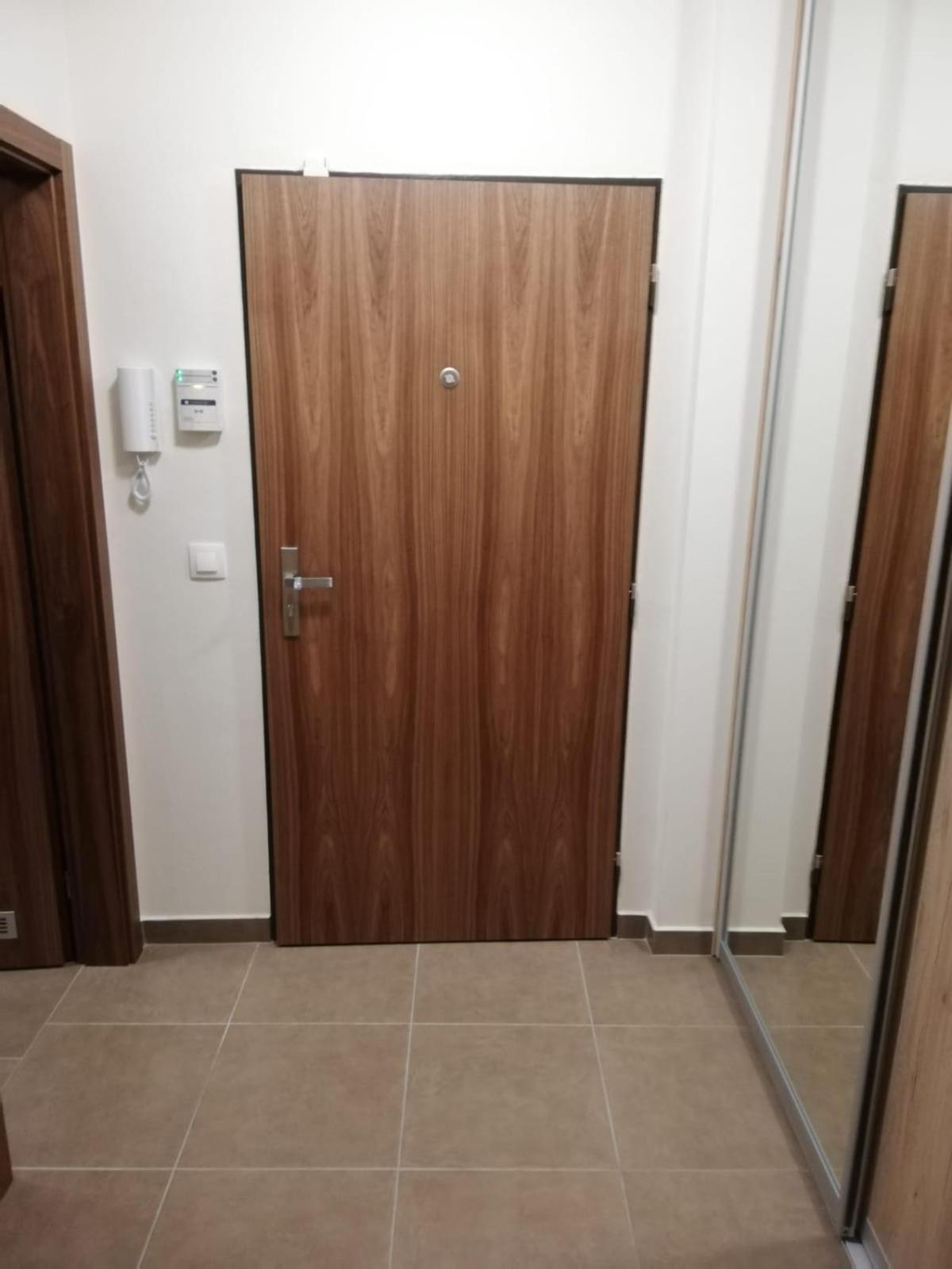 Apartmany Ricky Ii. Rum bild